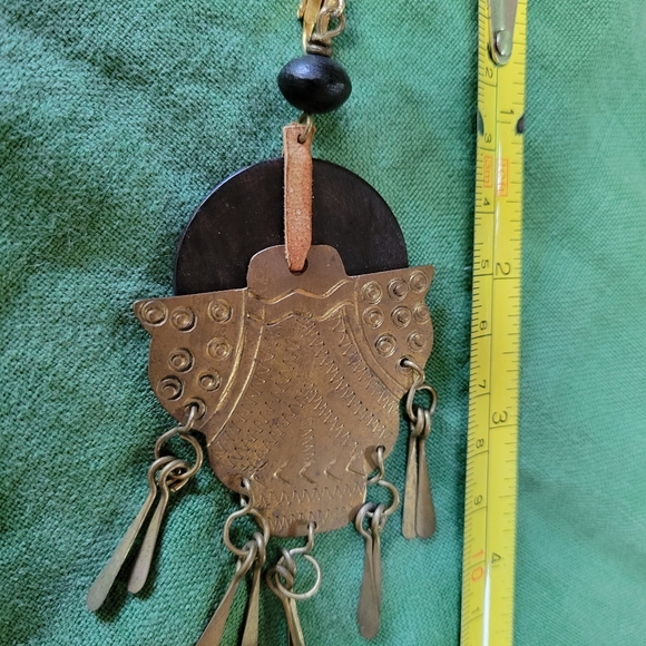 Large Clip on earrings - Picture 4 of 4